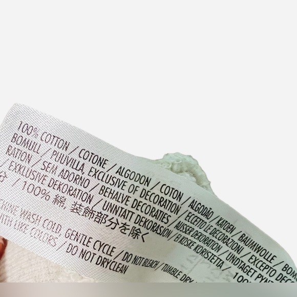 Disney Art of Belle Beauty and The Beast Heather Beige Sweatshirt Size Medium - Picture 13 of 13